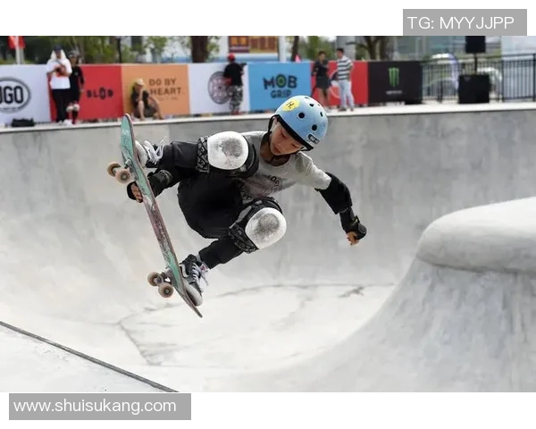 滑板追梦:见证上海滑板队员们的拼搏与成长故事 滑板追梦:见证上海滑板队员们的拼搏与成长故事