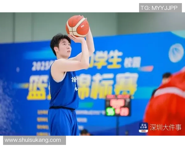 深圳篮球队在邀请赛中以87分稳居积分榜首位，展现强劲实力