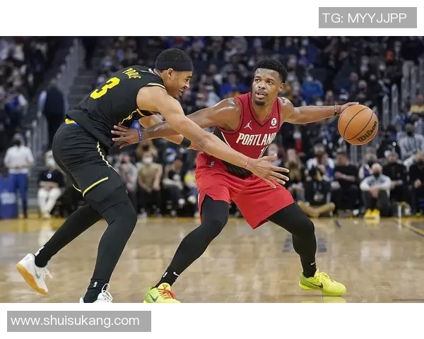 深圳足球队以94分领跑冠军赛积分榜展现强大实力和争冠决心